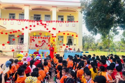 VUI XUÂN ẤM ÁP – TRAO QUÀ YÊU THƯƠNG